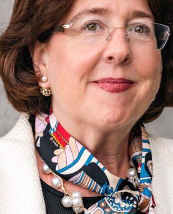 Elizabeth McCaul, Chair of the Supervisory Board of Reform Technology